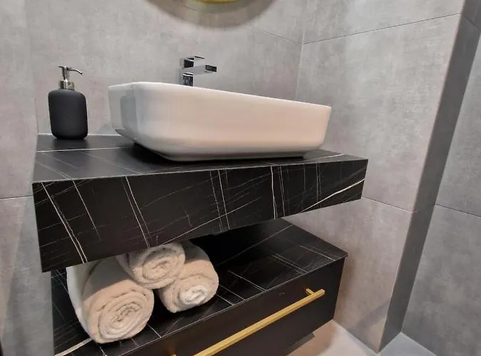 Dalmatino Apartman Brela