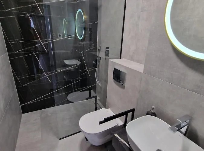 Dalmatino Apartman *