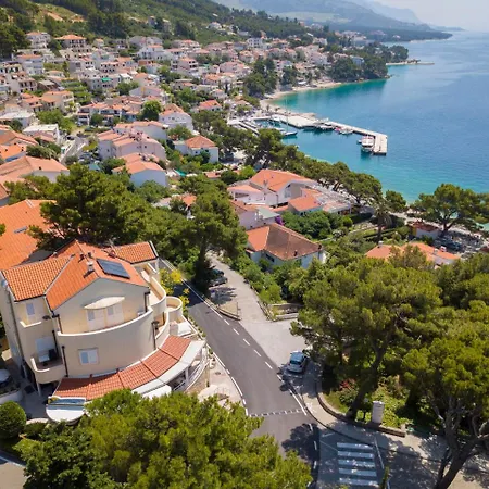 Dalmatino アパート