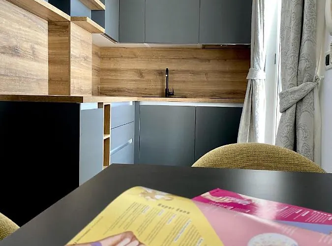 公寓 维拉达尔马蒂诺酒店 布雷拉