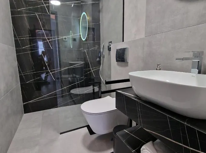 维拉达尔马蒂诺酒店 * 布雷拉