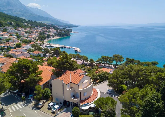 公寓 维拉达尔马蒂诺酒店